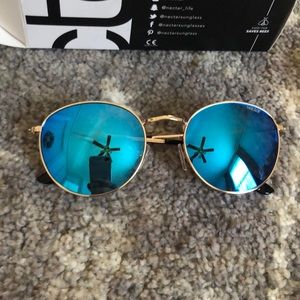 Blue Mirrored Round Sunglasses - Nectar